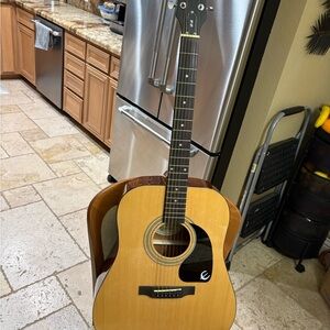 Epiphone DR-100-NA Acoustic Guitar - Natural Wood Finish